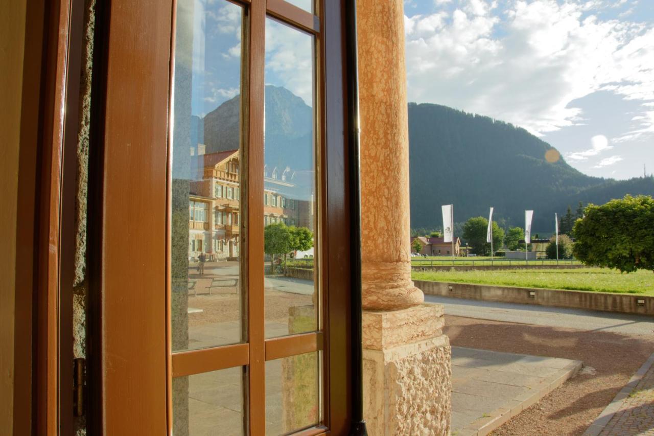 Guesthouse - Cultural Center Gustav Mahler Добиако Екстериор снимка